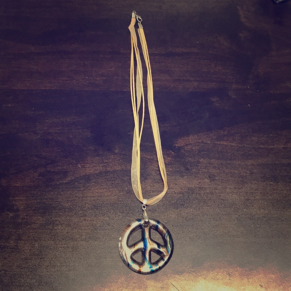 HANDBLOWN GLASS PEACE SIGN NECKLACE